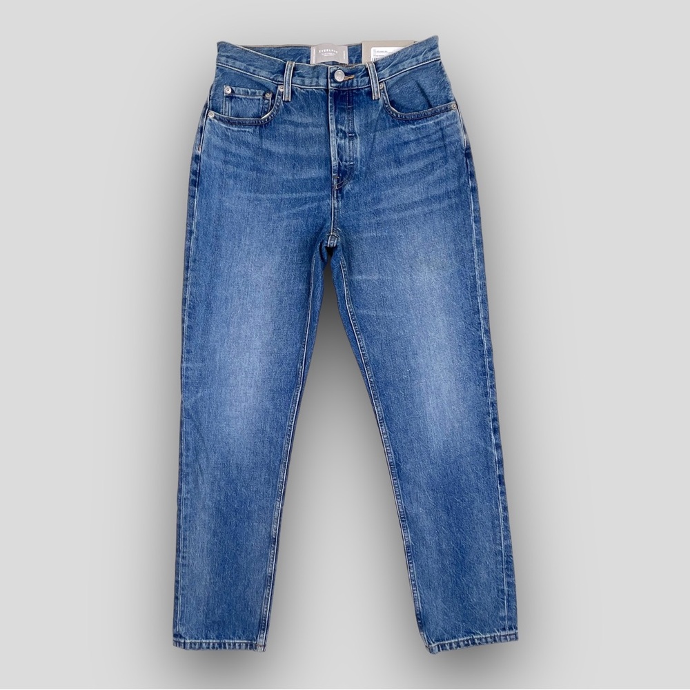 NWT EVERLANE The 90s Cheeky Straight Jean in Vintage Mid Blue - Size 26